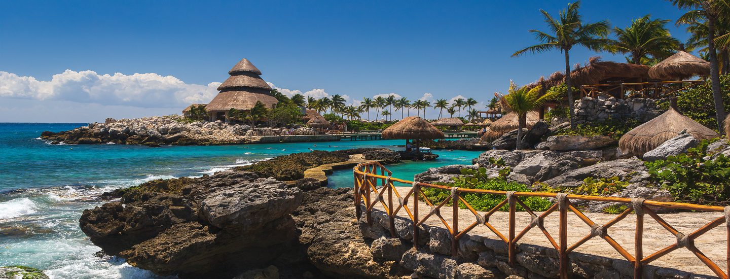 Banner que muestra paisajes icónicos de México