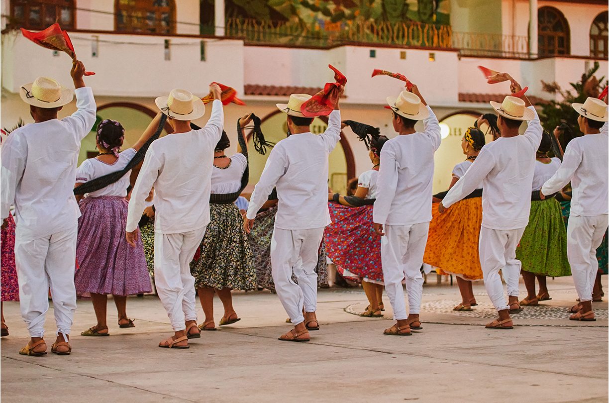 guelaguetza-slider-1